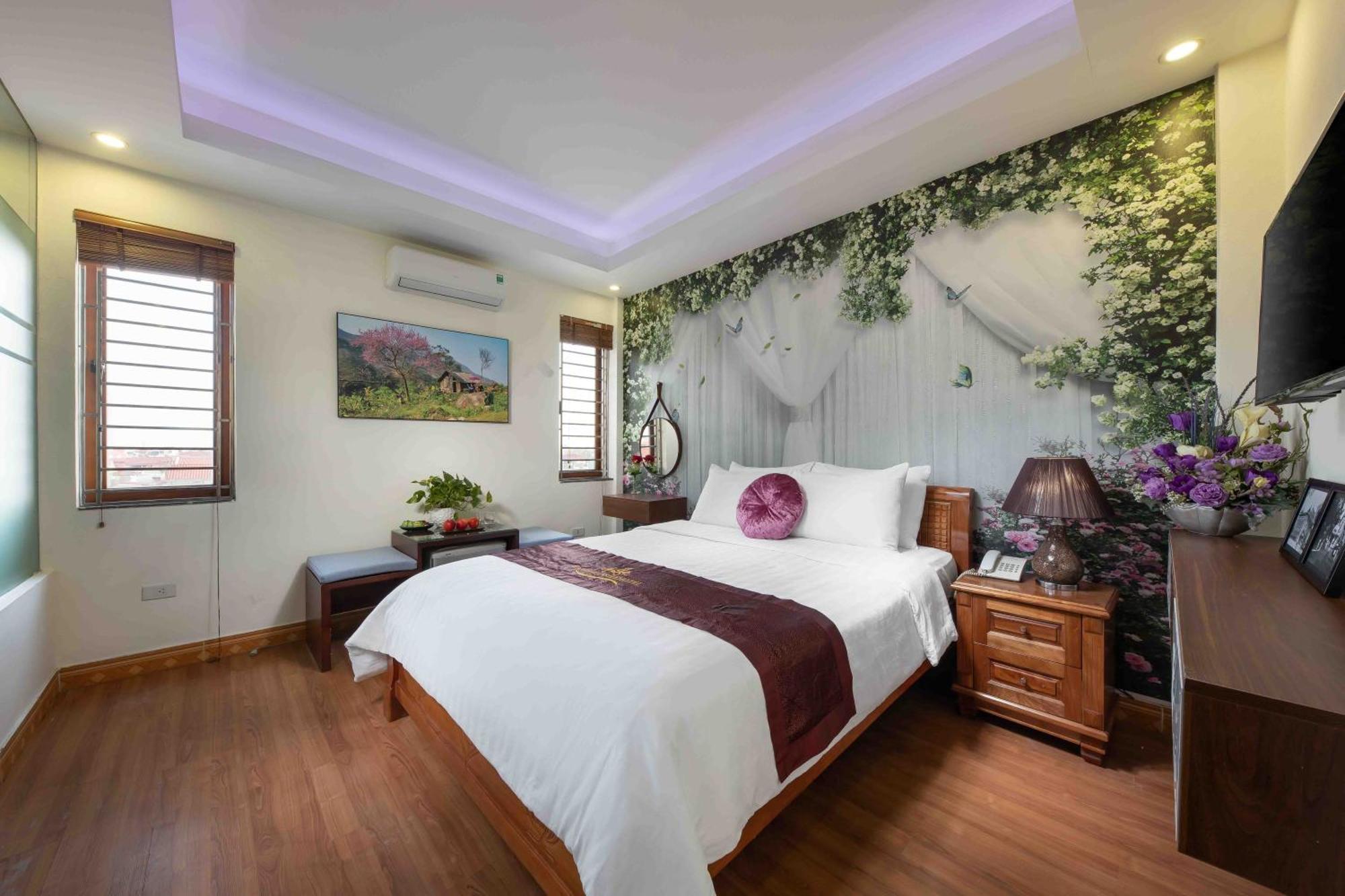 Viet Village Airport Hotel & Restaurants Hanoi Bagian luar foto